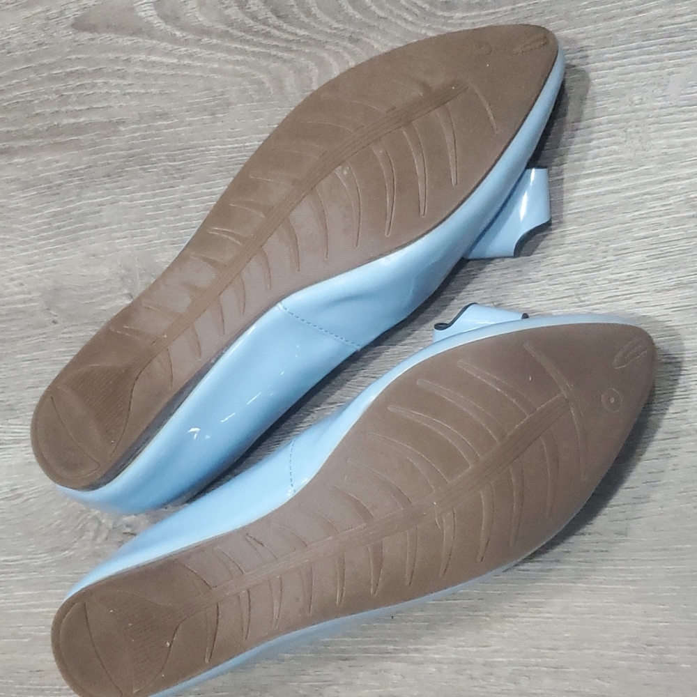 Blue flats - Picture 3 of 8